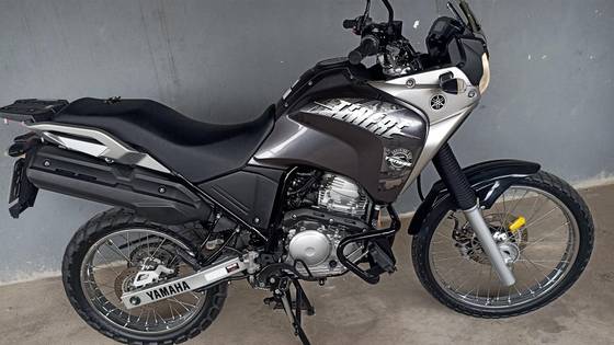 YAMAHA XTZ 250 TÉNÉRÉ BLUEFLEX YAMAHA XTZ 250 TÉNÉRÉ BLUEFLEX